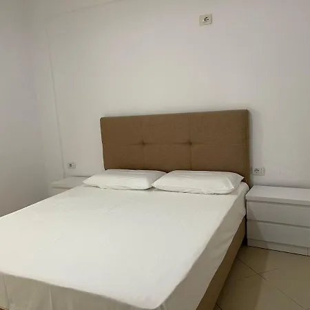 Arthur's Apartament 아파트 Sarandë