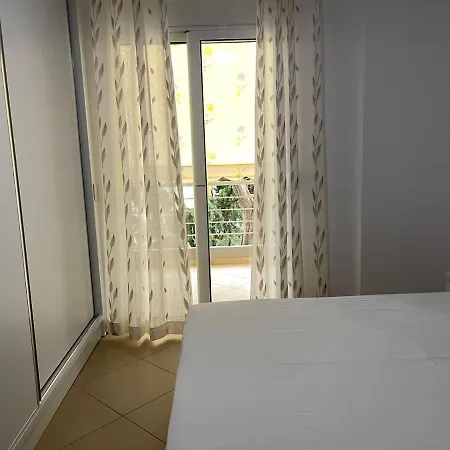 Apartment Arthur's Apartament *